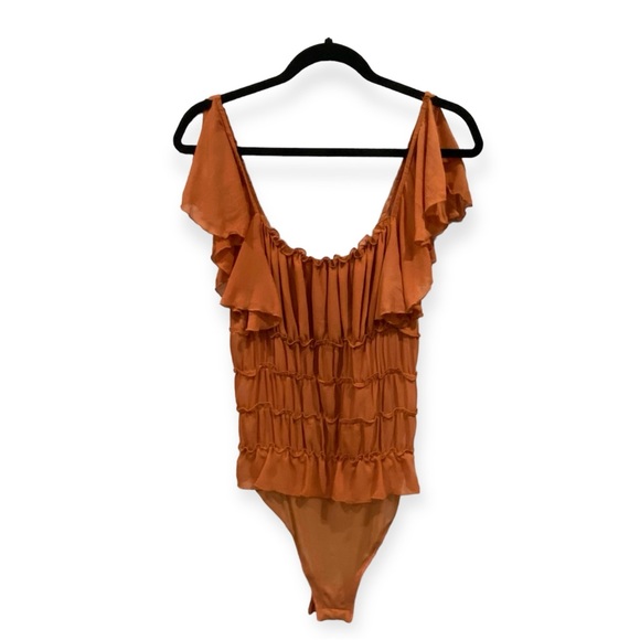 Intimately Free People Ruffle Cinched Flutter Sleeve Bodysuit Burnt Orange Med - Picture 1 of 11